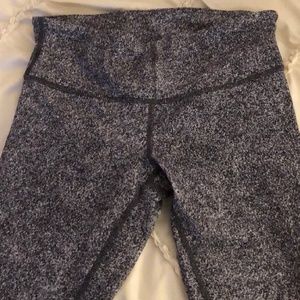 Lululemon luxtreme crops capris leggings